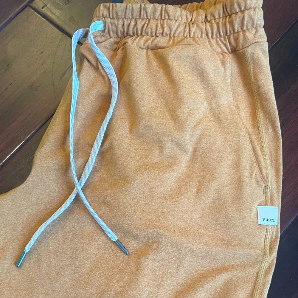 Vuori Performance Jogger